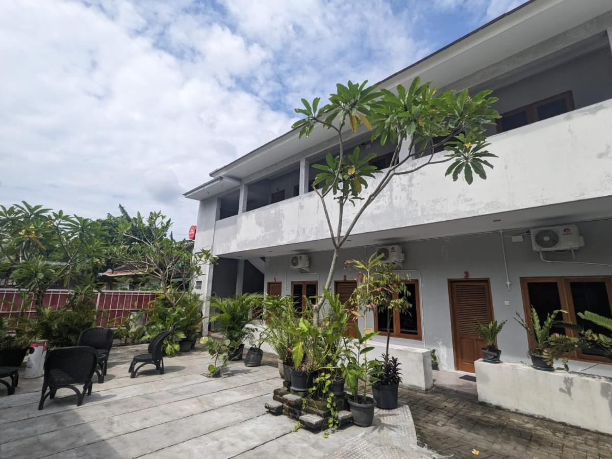 Rumah Pagar Merah Homestay Yogyakarta Luaran gambar